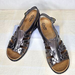 Clarks Lexi Marigold Bendables Metallic Pewter Adjustable Buckle Leather Sandals